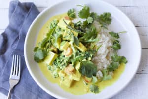 A bowl of hodo soy tofu curry. Learn to enjoy food freedom!